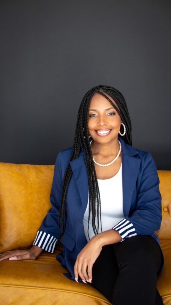 Rikia Ancar, LMFT Rikia Ancar, LMFT